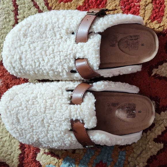 Time and Try ergonomic shoes with fleece size 8 never worn - Picture 1 of 4
